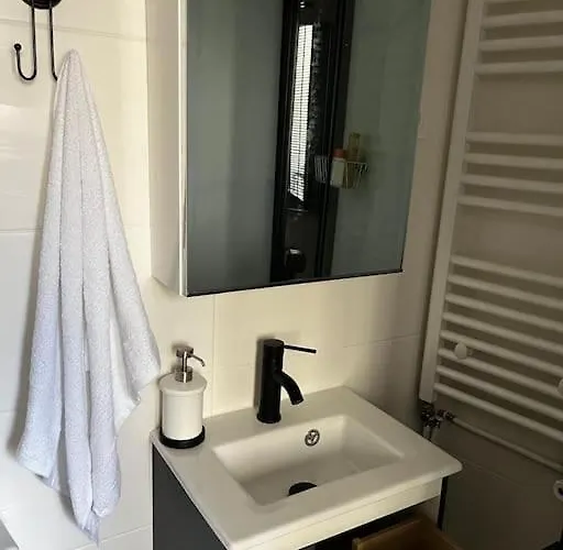 Chic - 15, Proche De La Tour Eiffel